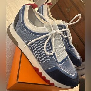 Hermes | Hermes Logo Calfskin Men’s Logo Sneakers | Blue/White | Size: 10.5 US |